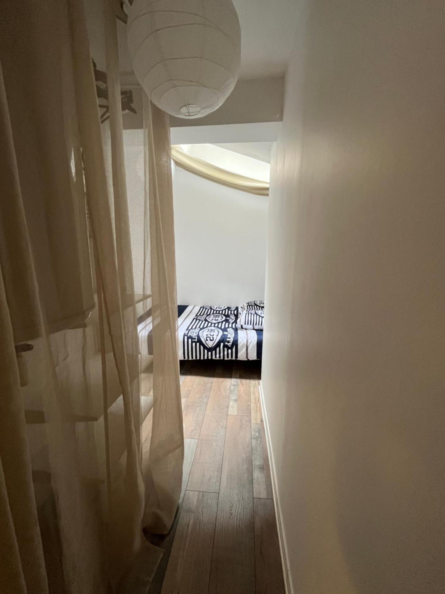 Residence 3 Studios De Charme Dans Centre Proche Cathedrale, Parking Possible A Prox ออร์เลออง ภายนอก รูปภาพ