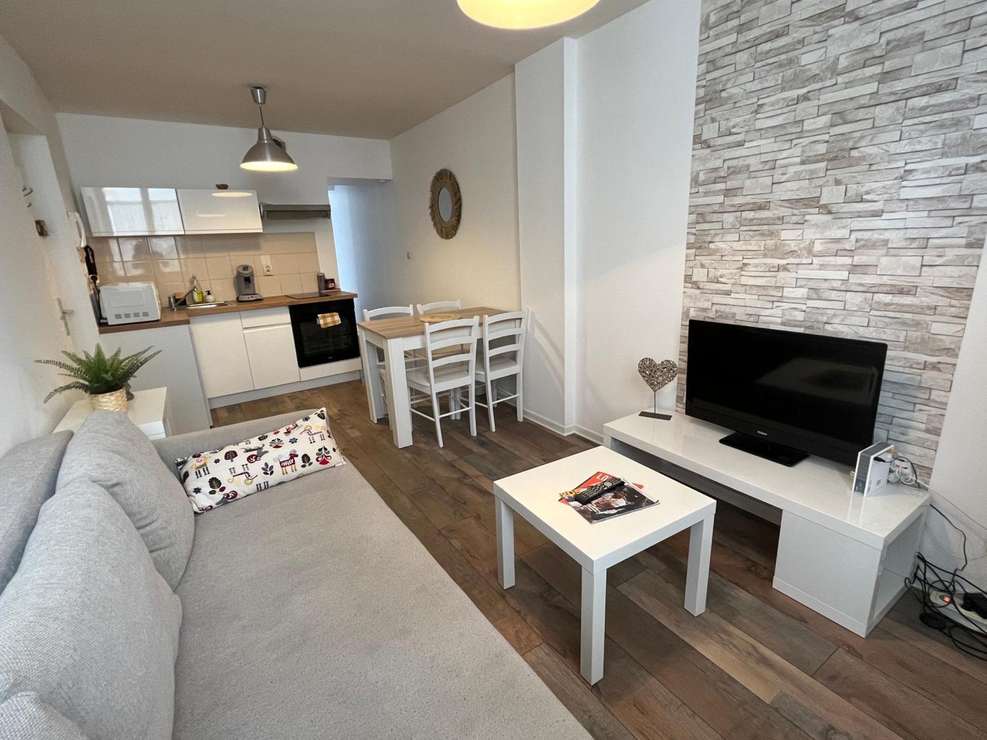 Residence 3 Studios De Charme Dans Centre Proche Cathedrale, Parking Possible A Prox ออร์เลออง ภายนอก รูปภาพ