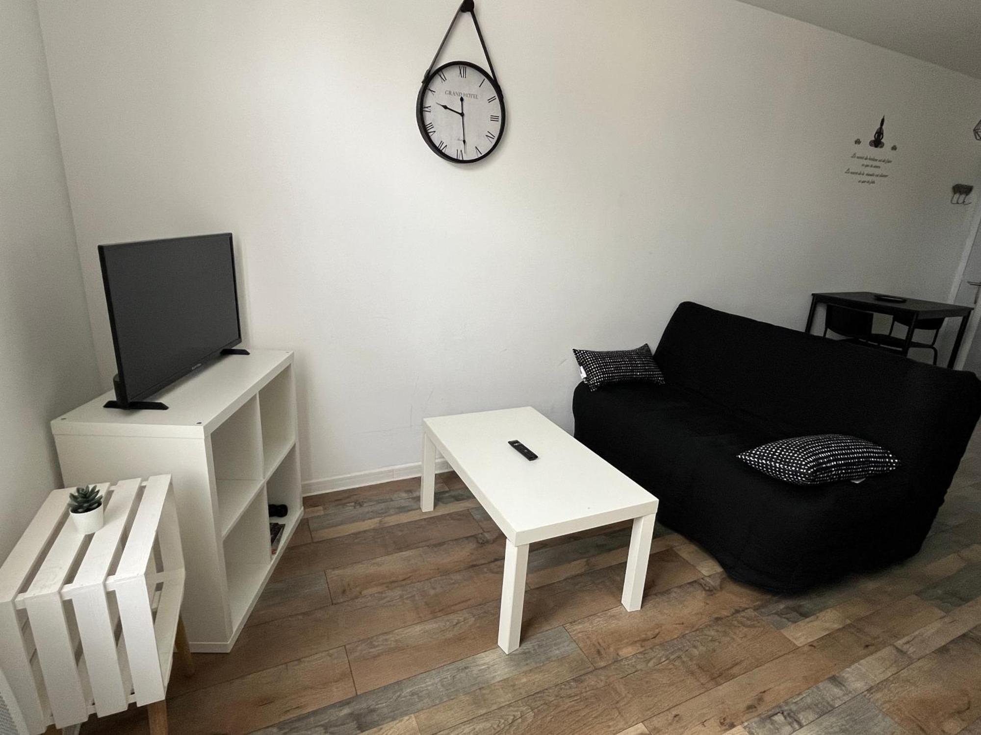 Residence 3 Studios De Charme Dans Centre Proche Cathedrale, Parking Possible A Prox ออร์เลออง ภายนอก รูปภาพ